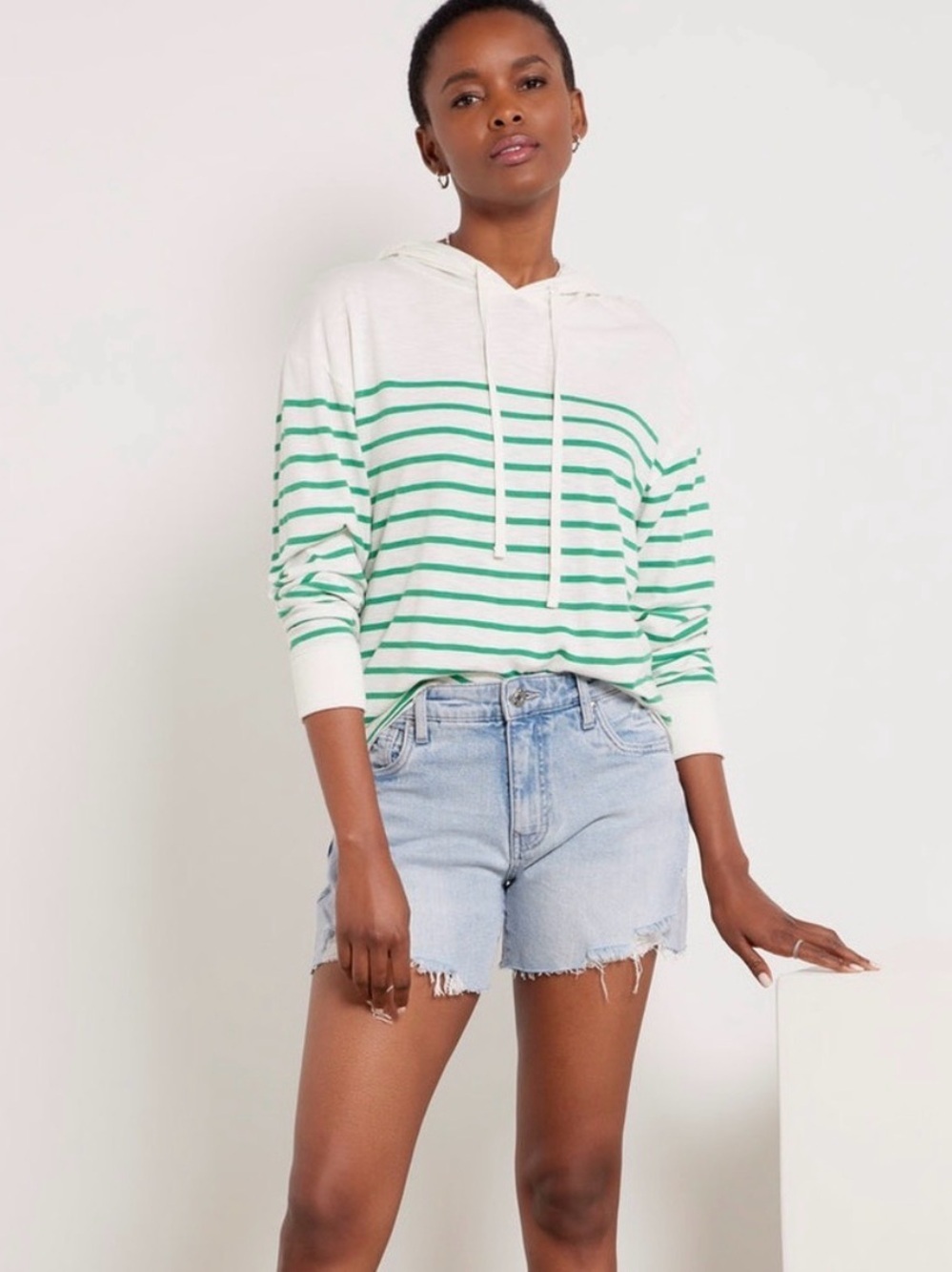 Evereve Cream Hooded Long-Sleeve Top with Green Stripes
